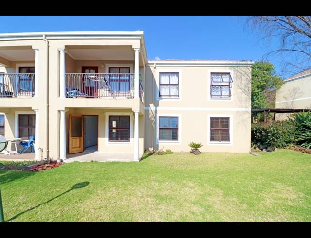 2 BEDROOM APARTMENT FOR SALE IN ROBINDALE
